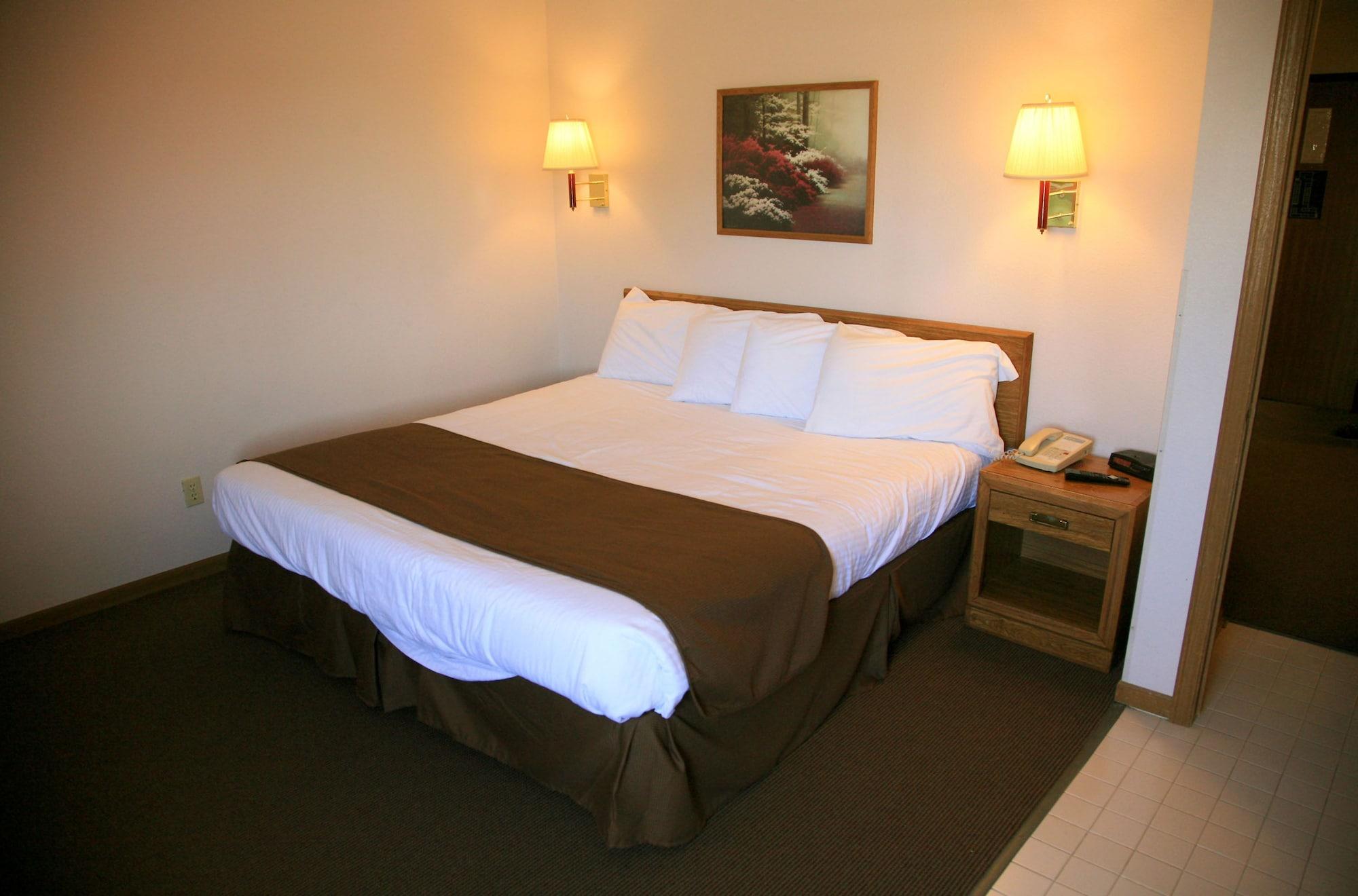 New Victorian Inn & Suites-Норфолк Екстериор снимка